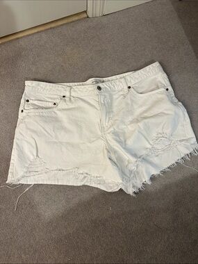 Abercrombie White Distressed Women's Denim Shorts
